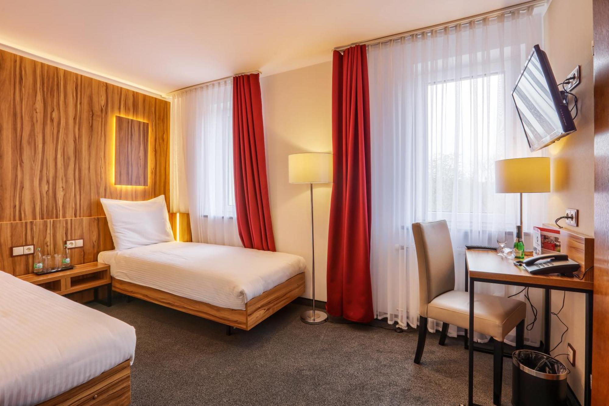 Hotel Weneda Opole Værelse billede