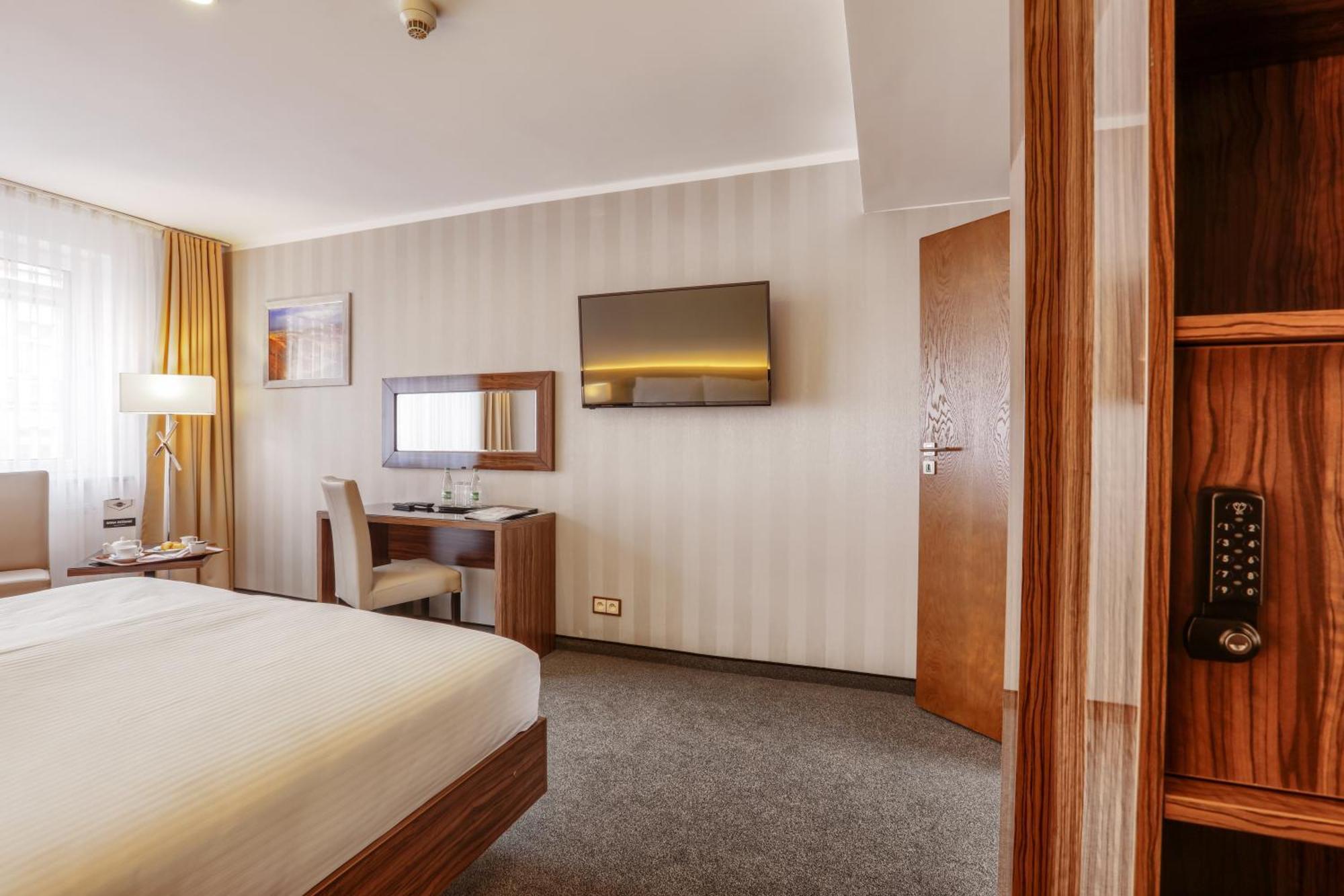 Hotel Weneda Opole Værelse billede