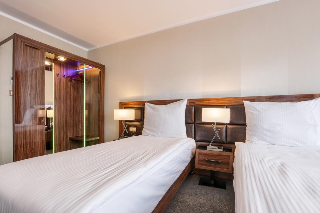 Hotel Weneda Opole Værelse billede